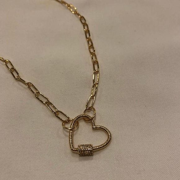 Paper clip chain with MD heart clasp. Pave CZ - Picture 3 of 4